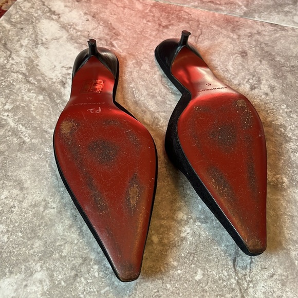 Burberry Classic Black Suede Mules - EU Size 41. Slightly worn, good condition. - Picture 6 of 6